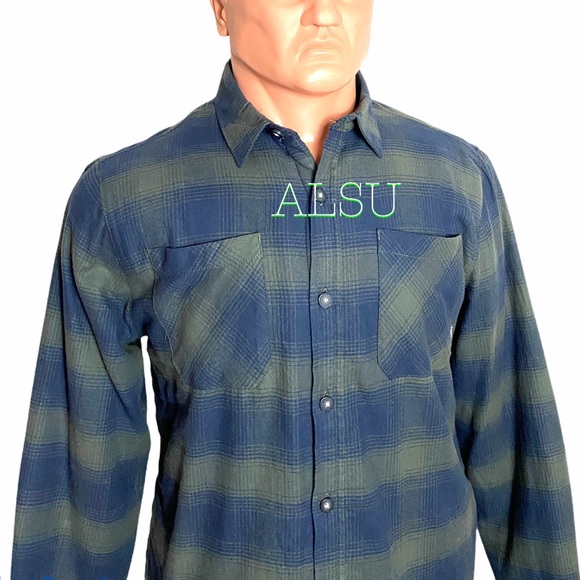 😳SALE😳 VANS Shadowed Men’s Log Sleeve T-Shirt Faux Fur VN0A46MFSQ8 - Picture 2 of 8